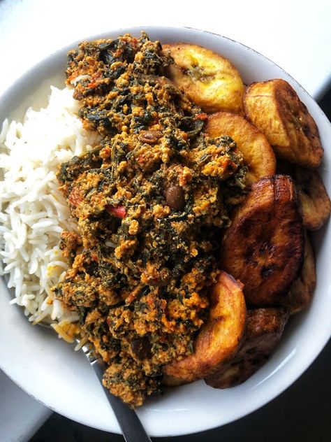 Vegan Egusi, Egusi Recipe, Vegan African Recipes, Egusi Soup Recipes, Egusi Soup, African Recipes Nigerian Food, Soup Vegetarian, Nigerian Recipes, Africa Food