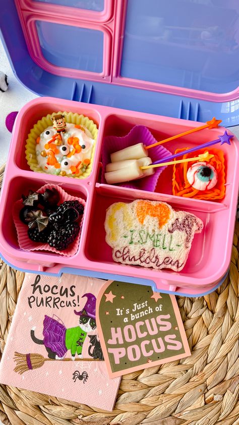 Halloween Bento, Easy Lunch Box Recipes, Kindergarten Lunch, Bento Box Recipes, Kids Lunch Recipes, Cool Lunch Boxes, Healthy Lunchbox, Fun Lunch, School Lunch Box