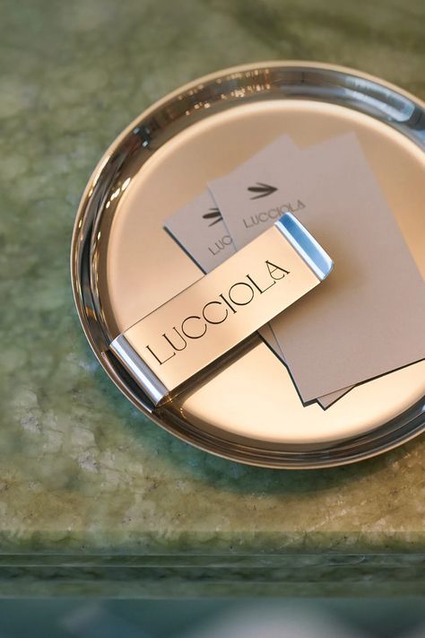 Lucciola restaurant - Fonts In Use Restaurant Font, Hospitality Branding, Restaurant Bill, Check Presenter, Marble Bar, Bill Holder, Collateral Design, Folder Design, Tray Design