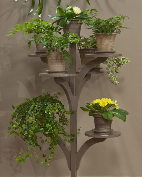 This elegant, handcrafted stand is an excellent way to display plants of all shapes and sizes. Tiered Plant Stand, Corner Plant, Support Pour Plante, Modern Plant Stand, Wooden Plant Stands, Diy Plant Stand, Decoration Plante, Plant Stand Indoor, Planter Stand