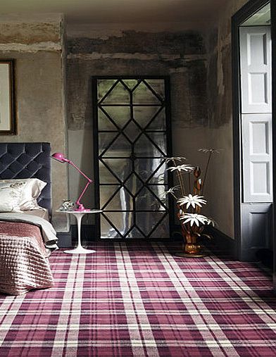 Love this pink tartan flooring. Plaid Carpet, Scottish Interiors, Tartan Carpet, Bedroom Eclectic, Cosy Fireplace, Plaid Area Rug, Fluffy Carpet, Alternative Flooring, Trendy Apartment