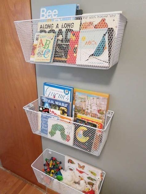 18 Cheap Hacks for Organizing a Bazillion Toys | How Does She Statement Walls, Koti Diy, Ideas Para Organizar, Unique Storage, Comfortable Place, Kids Room Organization, Clever Storage Solutions, Organization Kids, Toy Rooms