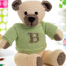 Knit Teddy Bear Sweater Pattern Free, Heart Jumper, Teddy Bear Patterns Free, Teddy Bear Knitting Pattern, Animal Knitting, Diy Teddy Bear, Teddy Bear Sweater, Bear Patterns Free, Bear Clothes