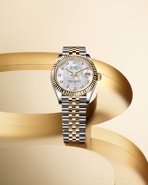 The Datejust 31 in a yellow Rolesor version – combining Oystersteel and yellow gold – featuring a mother-of-pearl dial with diamond-set hour markers, and a Jubilee bracelet. Ladies Rolex Watches, Rolex Boutique, Cartier Watches Women, Tory Burch Watch, Rolex Datejust Men, Rolex Watches Women, Rolex Women, Rolex Date, Luxe Jewelry