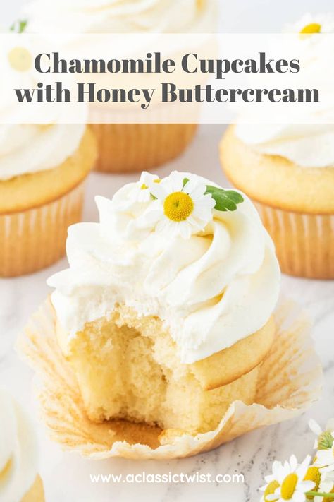 Chamomile cupcakes have a fluffy, and moist cupcake base with a delicate flavor of chamomile and creamy honey-infused frosting. These unique and delicious cupcakes will calm your senses. Honey Vanilla Cupcakes, Tea Flavored Cupcakes, Herbal Cupcakes, Unusual Cupcake Flavors, Spring Flavored Cupcakes, Spring Cupcakes Ideas, Spring Cupcake Recipes, Dessert Recipes Unique, Herb Cupcakes