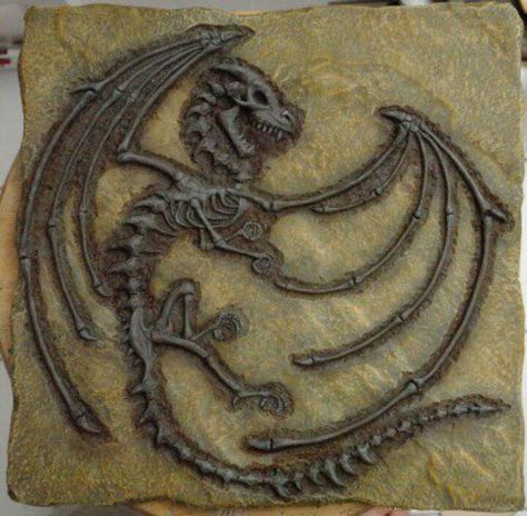 Dragon Fossil, Steampunk Sewing, Small Bones, Earth Projects, Dragon Bones, Dragons Crown, Cow Bones, Fairy Dragon, Make A Game