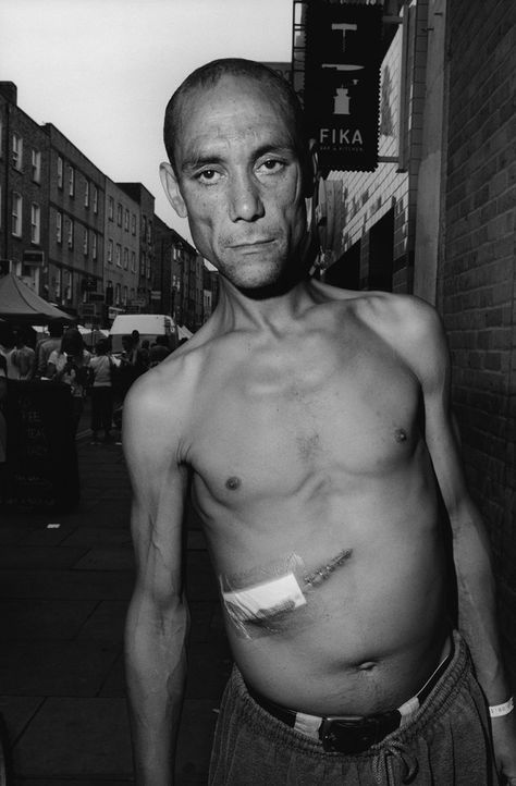 Photographer Bruce Gilden Has a New Show Opening in London - VICE Bruce Gilden, Diane Arbus, Robert Doisneau, Street Portrait, Photographer Portfolio, History Of Photography, Photographs Of People, Magnum Photos, Street Photographers