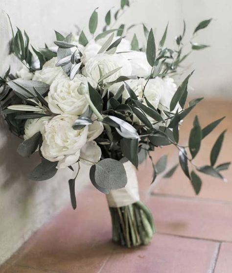 Summerour Studio Wedding, Romantic Wedding Bouquet, Summerour Studio, Affordable Wedding Flowers, Teal Wedding Colors, Olive Green Weddings, Greenery Wedding Bouquet, Green Wedding Bouquet, Bride Hair Piece