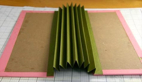 Flag Book, Accordian Book, Best Art Books, Handmade Journals Diy, Book Tutorial, Emprendimiento Ideas, Bookbinding Tutorial, Book Binding Diy, Accordion Book