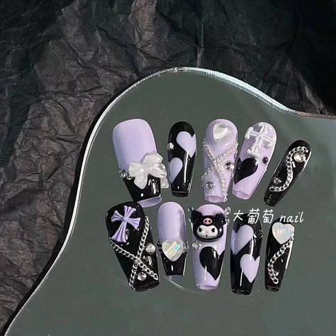 Kuromi Coffin, Ongles Goth, Paznokcie Hello Kitty, Nails Images, Natural Nail Art, Purple Cross, Anime Nails, Perfect Gift For Girlfriend, Goth Nails