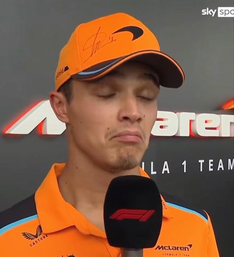 Lando Norris Funny Pictures, Lando Norris Memes Funny, Lando Norris Profile Picture, Lando Norris Angry, Lando Norris Funny Pics, Lando Norris Reaction Pic, Funny Lando Norris, Lando Norris Funny, F1 Funny