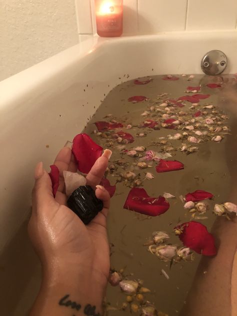 crystals spiritual bath rose petals florida water chamomile lavender buds rose buds calendula rose quartz black tourmaline Bath Aesthetic, Spiritual Bath, Healing Spells, Love Spell That Work, Spiritual Healer, Season Of The Witch, Foto Vintage, Witch Aesthetic, Love Spells