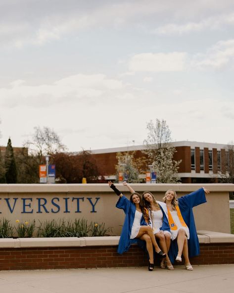 Nothing sweeter than getting your grad photos with your roomies since freshman year 🥹 . . . . . . . . . . . . Graduation, Boise State University, BSU, Senior Season, Graduation photos, portrait session, grads, Seattle Photographer, Idaho Photographer, portrait photography Idaho Boise, Idaho State University, Senior Season, Boise State University, Bleed Blue, Idaho State, Dream College, Boise State, Photographer Portrait