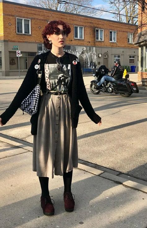 Witch Punk Aesthetic, Formal Alternative Outfit, Alt Formal Outfits, Folk Punk Fashion, Formal Grunge Outfits, Ghibli Clothes, 80s Goth Fashion, Strange Outfits, New Wave Fashion