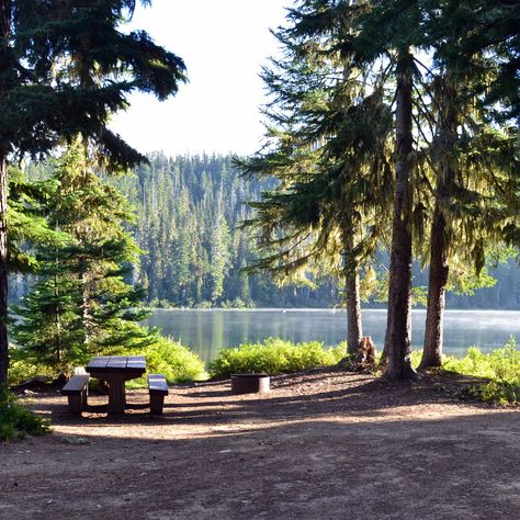 Campground Aesthetic, Lost Lake Oregon, Rv Boondocking, Oregon Lakes, Adventure Vehicle, Oregon Camping, Summit Lake, Tenda Camping, Camp Lake