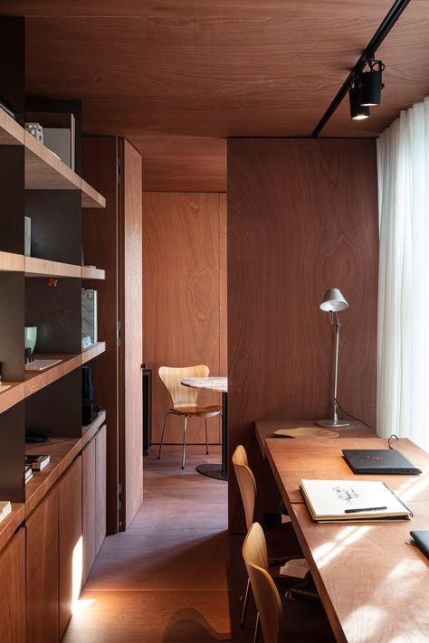 Architect Workspace, Photographer Office, Design Workspace, Shipping Container Office, Architect Office, Architect Studio, Architects Studio, Container Office, Wood Office