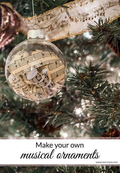 DIY Musical Ornaments Music Gifts Diy, Musical Christmas Decorations, Sheet Music Ornaments, Music Christmas Ornaments, Music Tree, Sheet Music Crafts, Music Ornaments, Holiday Crafts Diy, Music Crafts