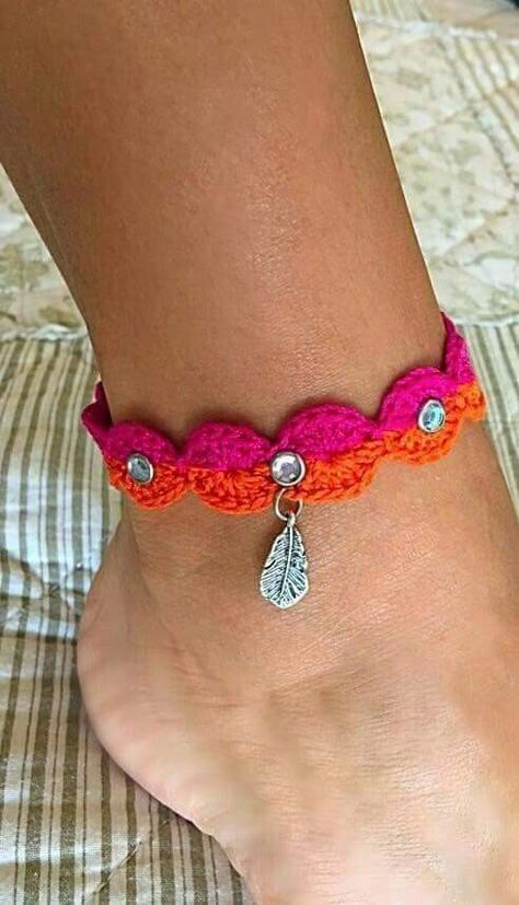 New Style Ideas, Diy Crochet Bracelet, Crochet Bracelets, Crochet Bracelet Pattern, شال كروشيه, Crochet Jewelry Patterns, Crochet Earrings Pattern, Crochet Bracelet, Quick Crochet