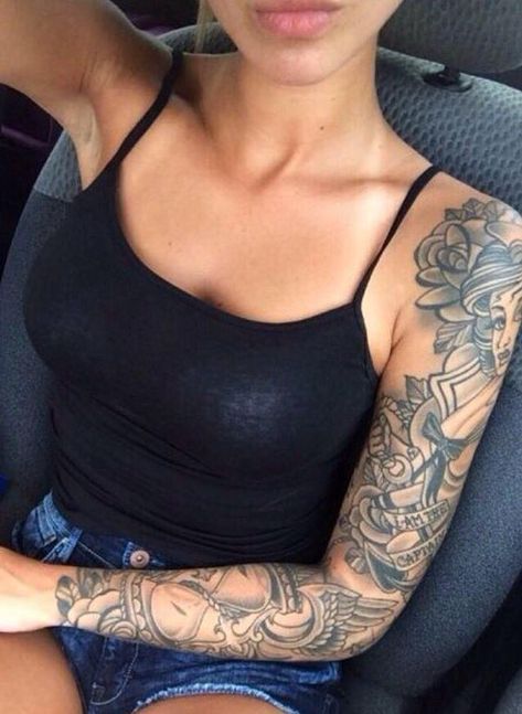 this sleeve my god Feminine Tattoo Sleeves, Girls With Sleeve Tattoos, Polynesian Tattoo Designs, Beautiful Tattoos For Women, Jesus Tattoo, Geniale Tattoos, Full Sleeve Tattoos, Best Sleeve Tattoos, Sleeve Tattoos For Women