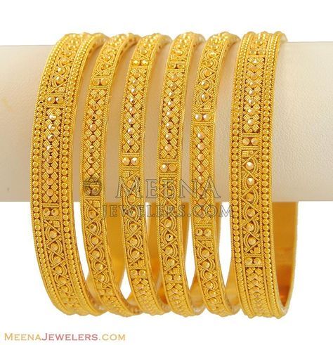 Indian Bangles Set, Gold Bangles Indian, Indian Bangles, Gold Bangles For Women, Perhiasan India, Gold Bangle Set, Bangles Set, Bracelets Design, Bangles Indian