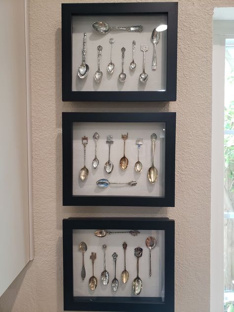 Collectible Spoon Display Ideas, Souvenir Spoon Display Ideas, Spoon Collection Display Ideas, Spoon Display Ideas, Framed Silverware, Silverware Display, Family Heirloom Display, Spoon Display, Tea Display