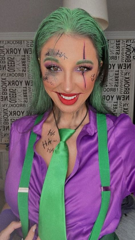 Women’s Fancy Dress Costume, Joker Costume Diy Female, Women Joker Makeup, Girl Joker Costume Halloween, The Joker Women Costume Ideas, Joker Outfit Female Diy, Women Joker Halloween Costumes, Joker Make Up Female, Joker Womens Costume