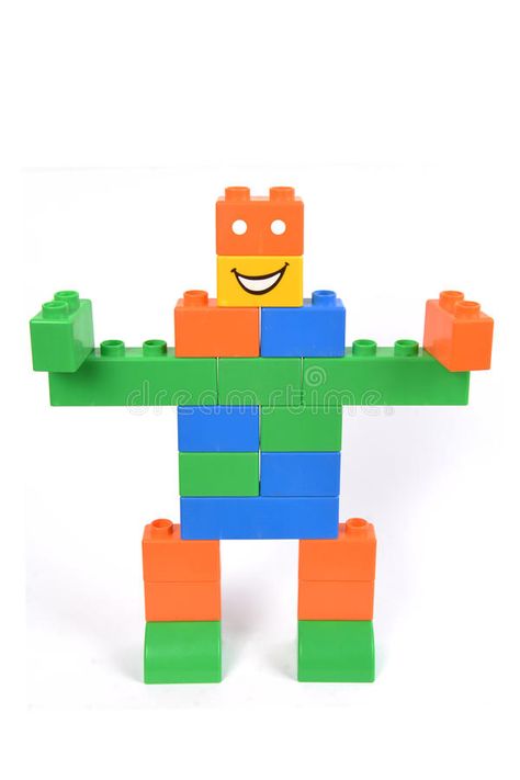 Lego Blocks Ideas, Robot Building, Build A Robot, Blocks For Toddlers, Robotic Toys, Sensory Ideas, Lego Robot, Lego Blocks, Tuff Tray