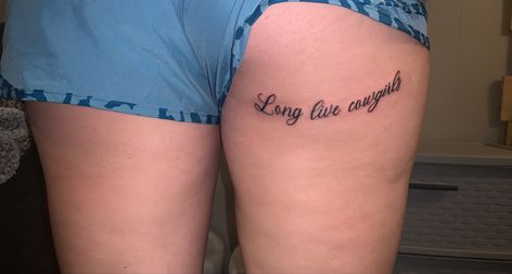 Tattoos On Buttcheek For Women, Name Tattoos On Buttocks, Behind The Thigh Tattoos For Women, Cowgirls Tattoo, Under Buttocks Tattoo, Cursive Tattoo, Cowgirl Tattoos, Band Tattoos, Cursive Tattoos