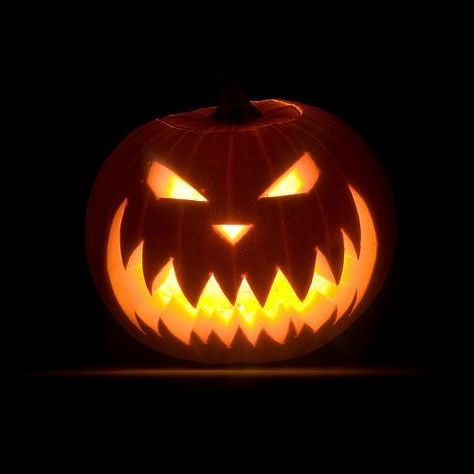 Pumpkin Carving Ideas Easy Creative, Pumpkin Carving Ideas Easy, Halloween Pumpkin Carving Ideas, Halloween Template, Cute Pumpkin Carving, Scary Halloween Pumpkins, Pumkin Carving, Halloween Pumpkin Carving Stencils, Halloween Pumpkin Carving