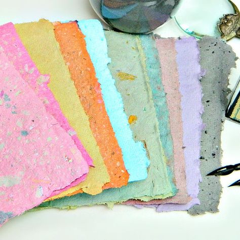 Paper Video, Folding Origami, Diy Papier, Handmade Books, Mason Jar Diy, Mason Jar Crafts, Recycled Crafts, Jar Crafts, How To Make Paper