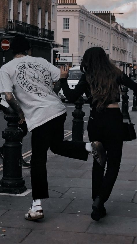 Brother Sister Aesthetic Wallpaper, Aesthetic Siblings Brother And Sister Wallpaper, Brother And Sister Asethic, Determined Aesthetic, Yuna Karimova, Camila Parker, Aesthetic Character, Siblings Goals, Best Friends Brother