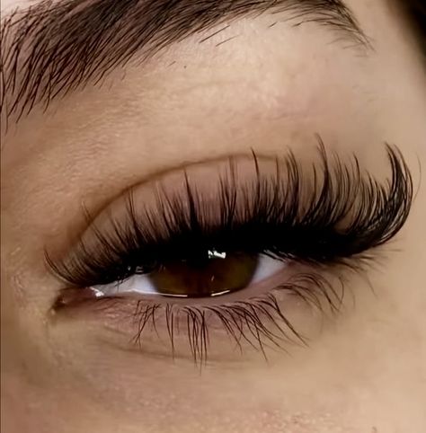 Lash Extensions Styles For Beginners, Different Eyelash Extensions, Spikey Lashes Extensions, Messy Wispy Lash Extensions, Wispy Cat Eye Lash Map, Fluffy Cat Eye Lash Extensions, Lashes Extensions Hybrid, Eyelash Extension Ideas, Pretty Lashes Natural