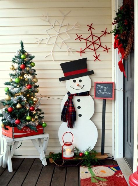 1000+ ideas about Christmas Entryway on Pinterest | Christmas Home, Christmas Mantel Decor and Christmas Wooden Snowman Diy Front Porches, Diy Snowman Decorations, Painted Snowman, Christmas Entryway, Christmas Door Decoration, Snowman Craft, Wood Snowman, Snowman Christmas Decorations, Signs Diy