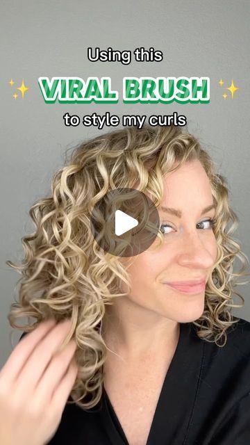 Curly Hair Styling Tutorial, Bounce Curl Define Brush, How To Style 2b Hair, Curly Hair Brush Styling, Best Brush For Curly Hair, Curls With Brush, Curl Defining Brush, Bounce Curl Brush, Curl Training Wavy Hair