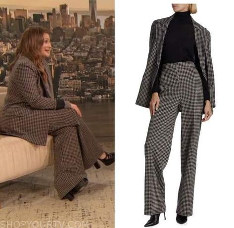 Drew Barrymore Show: November 2022 Drew Barrymore's Grey Houndstooth Blazer and Pant Suit Houndstooth Outfit, Drew Barrymore Show, Where To Buy Clothes, Drew Barrymore, Houndstooth Blazer, Pant Suit, Fashion Tv, Harem Pants, Fashion Looks