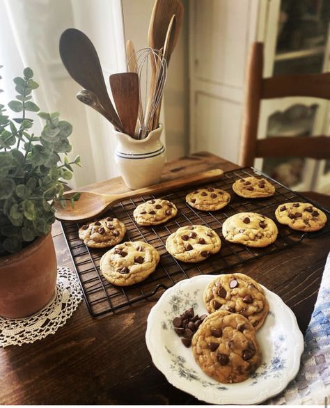 Sourdough chocolate chip cookies Chocolate Chip Cookies Aesthetic, Sourdough Chocolate Chip Cookies, Cookies Aesthetic, Book Mood, Homemade Chocolate Chip Cookies, Coffee Chocolate, Chocolate Coffee, Aesthetic Collage, Chocolate Cookie