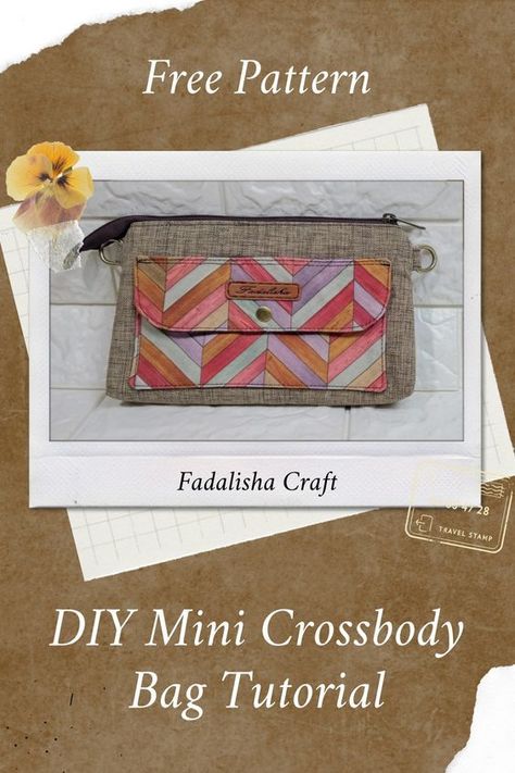 DIY Mini Crossbody Bag or Wristlet free pattern with video. Free sewing pattern for an easy to sew wristlet clutch bag which can be converted into a small crossbody bag. This easy DIY bag sewing pattern comes with a full step by step sewing tutorial video. Free bag sewing pattern for beginners. Sew Wristlet, Quilters Bag, Crossbody Bag Tutorial, Clutch Bag Pattern, Crossbody Bag Pattern, Pouch Tutorial, Bag Pattern Free, Modern Bag, Diy Bags Purses