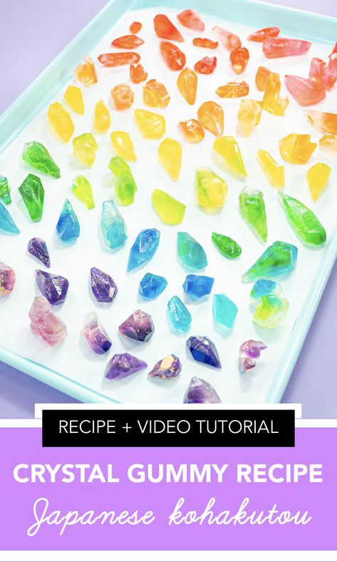 Edible Jelly Crystals, Geology Birthday Party Food, Crystal Candies Recipe, Diy Candy Crystals, Rock Candy Cupcakes, Geode Birthday Party Ideas, Agar Agar Crystal Candy, Geode Cupcakes Diy, Jello Crystal Candy