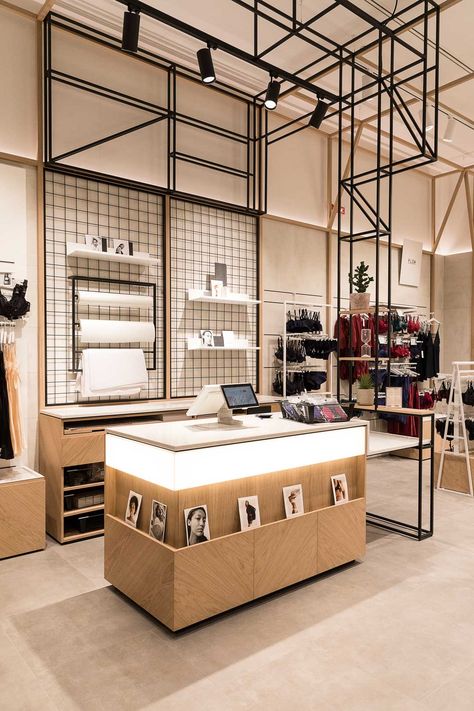 CL – Chantelle Lingerie | Flawless Milano Retail Shop Design, Lingerie Stores, Multibrand Store, Retail Space Design, Showroom Interior Design, Store Layout, Store Interiors, Design Practice, Showroom Design