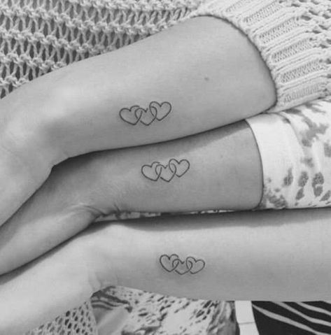 Mama Tattoos, Cousin Tattoos, Mom Daughter Tattoos, Mother Daughters, Tiny Wrist Tattoos, Mother Tattoos, Парные Тату, Friendship Tattoos, Mother Daughter Tattoos