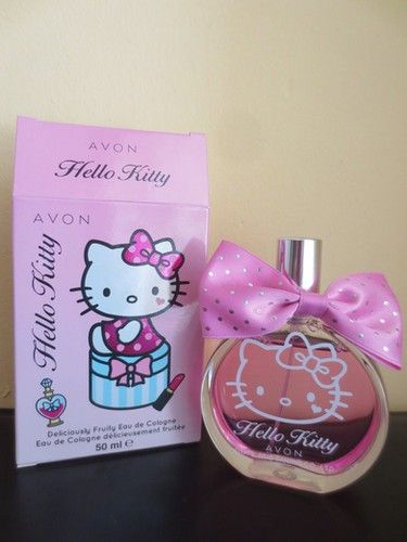 hello kitty perfume Y2k Perfume, 00s Aesthetic, Hello Kitty Makeup, Fragrances Perfume Woman, Spray Perfume, Cat Health, Perfume Collection, Perfume Spray, Manicure And Pedicure