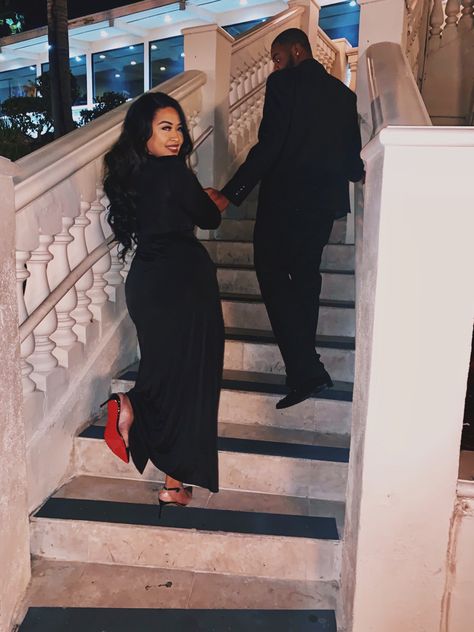 Red Bottoms Outfit, Red Bottom Heels Outfit, Heels Red Bottoms, Evening Dress Outfit, Black Love Quotes, Red Bottom Heels, Fancy Fits, Engagement Photo Shoot, Heels Red