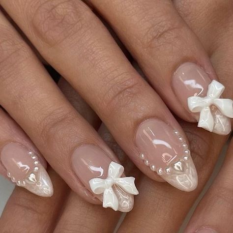 Almond Nails Designs Pearls, Acrylic Nail Designs With Pearls, Valentine Korean Nails, Aesthetic Wedding Nails, Croquette Nails Almond, Korean Nails Bow, Pearl Valentine Nails, Cute Nails With Pearls, Cuqoutte Nails