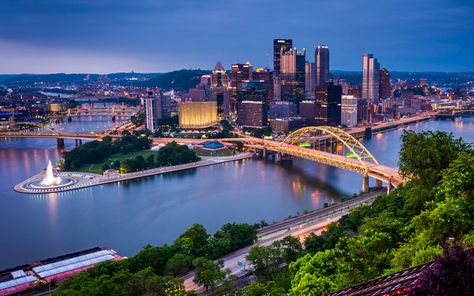 Your 48-Hour Guide to the City of Bridges : Pittsburgh, Pennsylvania Pittsburgh Wallpaper, Beautiful Places In America, Pittsburgh Skyline, Pittsburgh City, Places In California, Places In America, Steel City, Pittsburgh Pennsylvania, Best Places To Live