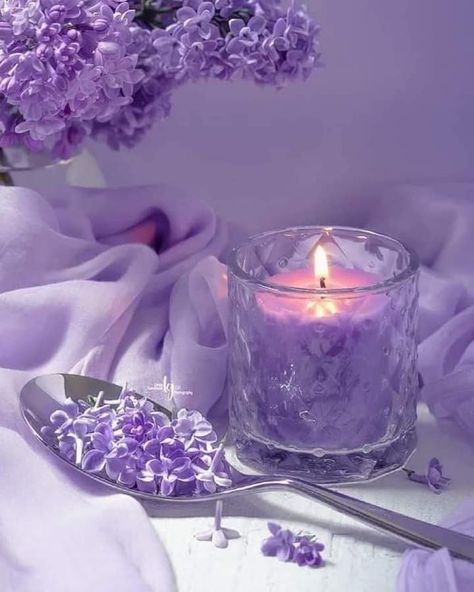 Ewolucje Eevee, Light Purple Wallpaper, Purple Aesthetic Background, Purple Candles, Violet Aesthetic, Purple Flowers Wallpaper, Purple Vibe, Lavender Aesthetic, Wallpaper Flower