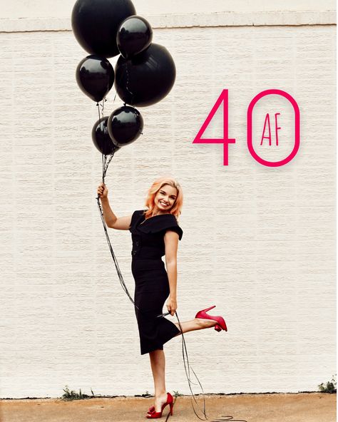 Photo Shoot 40th Birthday, 40th Birthday Photo Shoot Outfit Ideas, Fabulous 40 Photo Shoot, Forty Birthday Photo Shoot, 40 Bday Photo Shoot, 40th Birthday Women Photoshoot, 40th Birthday Portrait Ideas For Women, Forty And Fabulous Photo Shoot, Photoshoot Ideas 50 Birthday