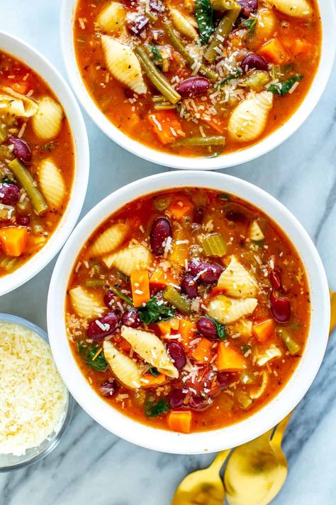 The Best Instant Pot Minestrone Soup - Eating Instantly Instapot Minestrone Soup Recipe, Instant Pot Minestrone Soup, Instant Pot Minestrone, Multicooker Recipes, One Pot Vegetarian, Minestrone Soup Recipe, Pot Recipes Healthy, Instant Pot Soup Recipes, Instant Pot Soup