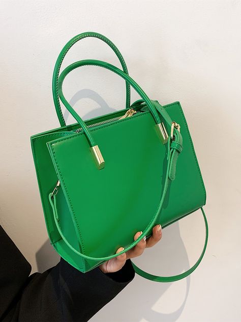 Green Fashionable   PU Leather Plain Square Bag Embellished   Women Bags Green Sling Bag, Hand Bags Ideas, Sling Bags Women, Filipino Clothing, Cute Mini Backpacks, Bags Patterns, Bags Ideas, Luxury Bags Collection, Pu Bag