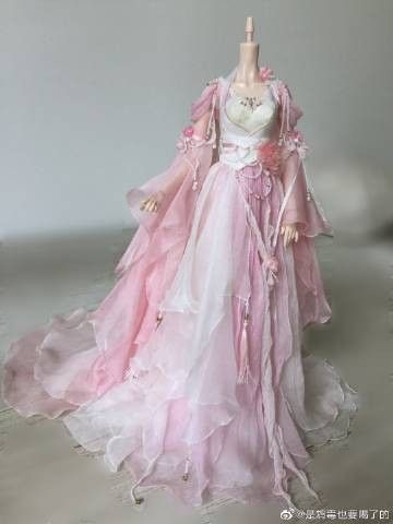 Old Fashion Dresses, Hanfu Dress, Fantasy Dresses, Fantasy Gowns, Fairytale Dress, Fantasy Dress, Fairy Dress, Fantasy Clothing, Fantasy Fashion