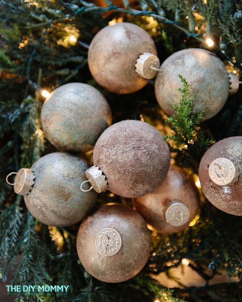 Vintage Christmas Balls, Diy Christmas Ball, Diy Mommy, Ornaments Ideas, Rustic Christmas Ornaments, Christmas Ball Ornaments, Christmas Angel Ornaments, Diy Christmas Tree Ornaments, Christmas Balls Decorations